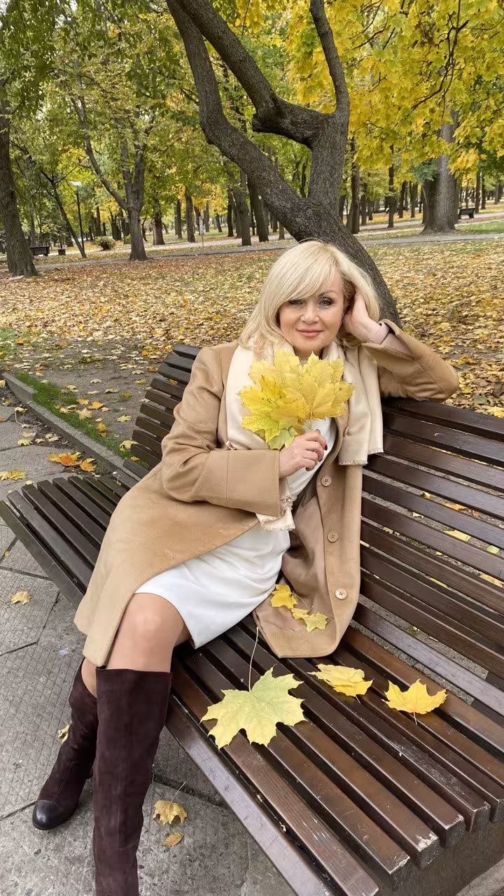 Elena dating ukrainian