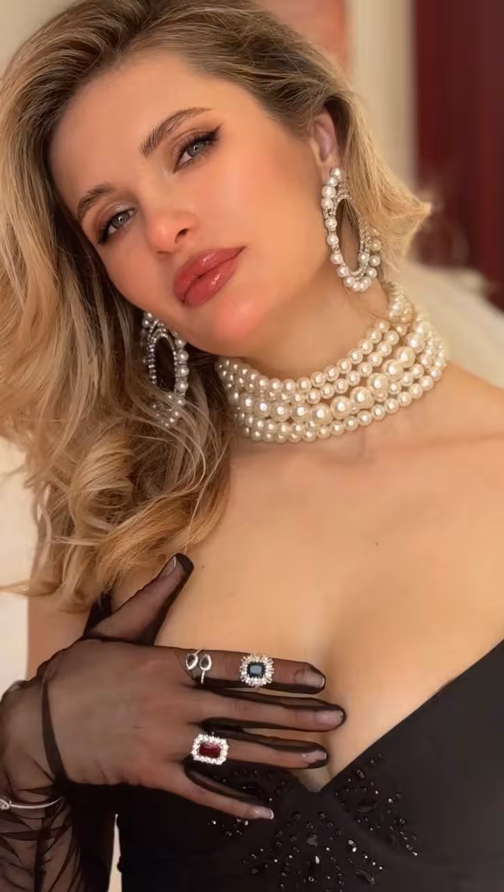 Maria dating ukrainian girls