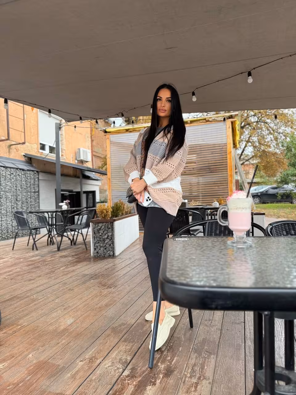 Victoria dating ukrainians girks