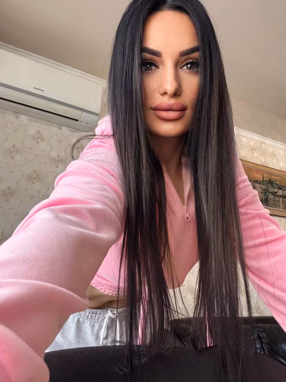 Victoria dating ukrainians girks