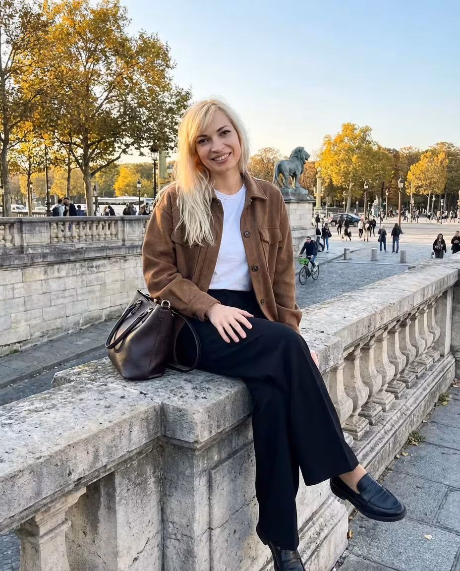 Viktoria  dating ukrainian women