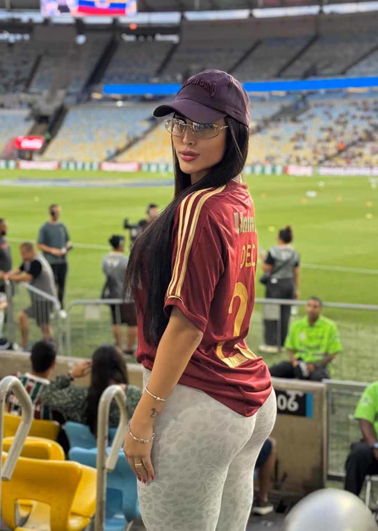 Raquel like dating a ukrainian girl