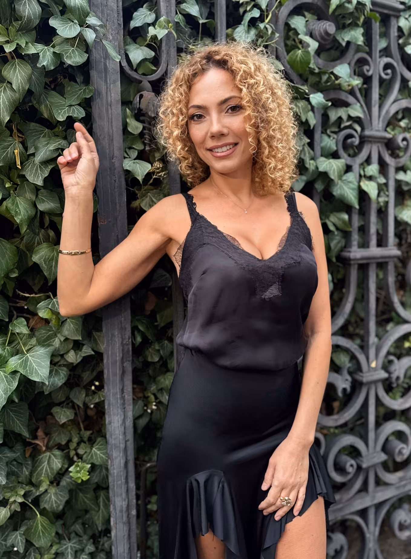 Alena ukrainian dating app