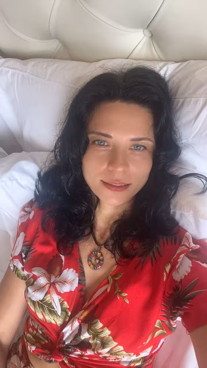 Ilona dating ukrainians girks