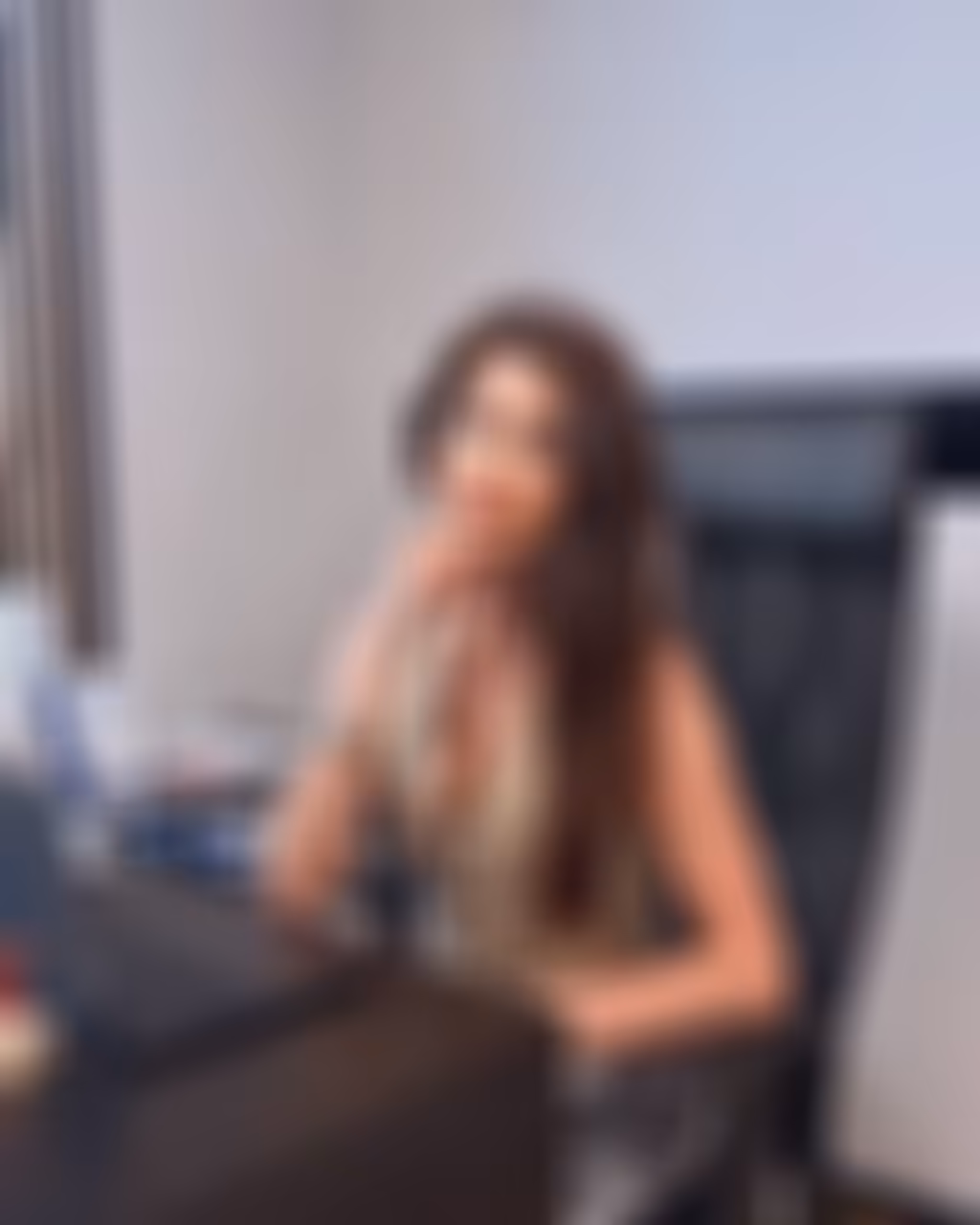 Iryna 34 Lisboa Portugal Attractive lady wanting to share her life journey