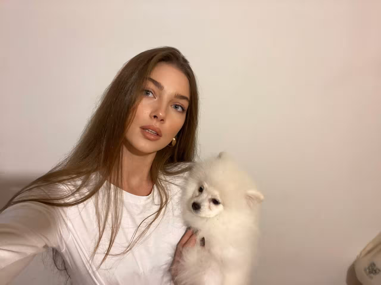 Olia 23 Lvov Ukraine Beautiful lady wanting to find her other half