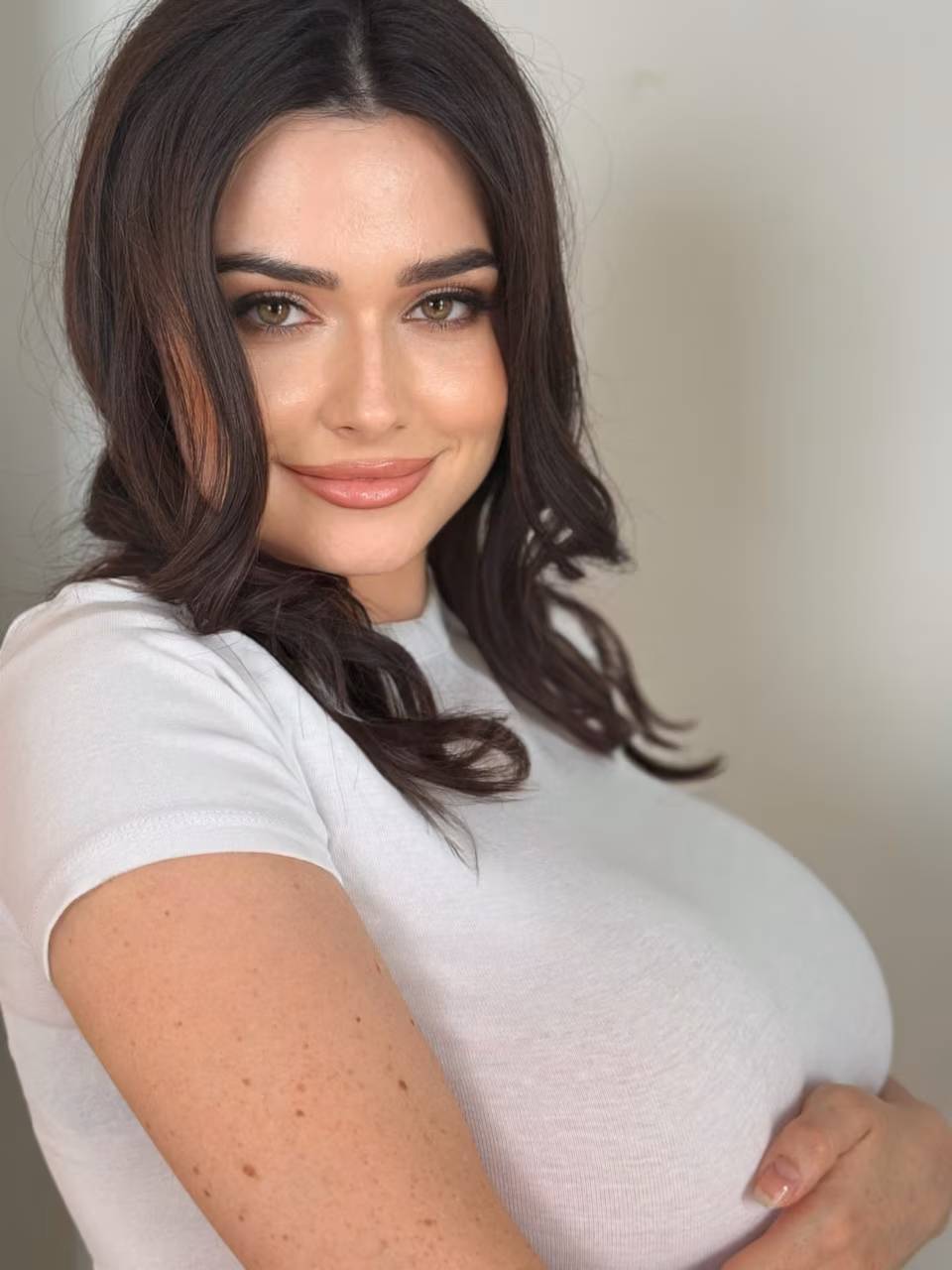 Margo 27 Kyiv Ukraine Lovely girl wanting to share her life with someone