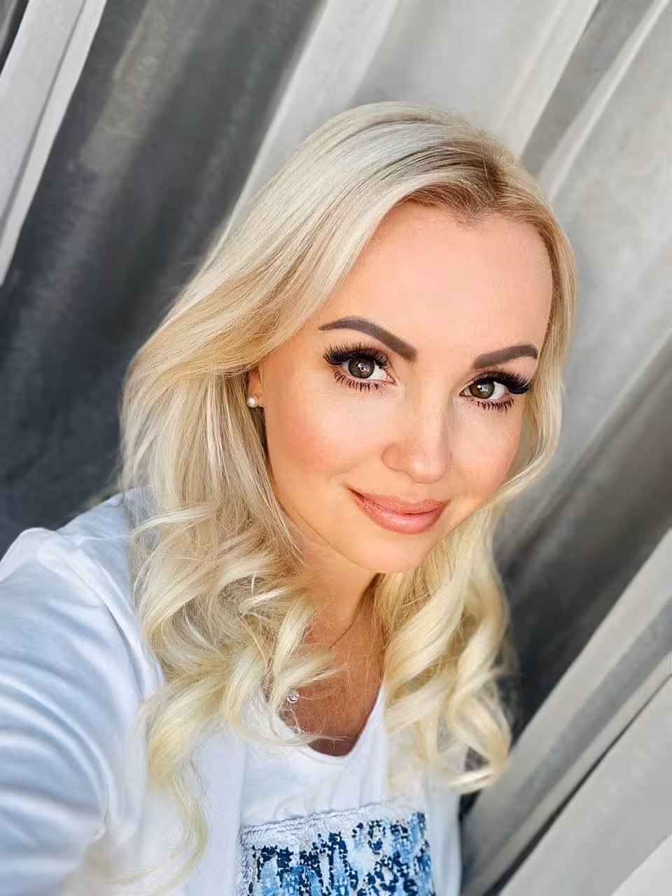 Mila 47 Kyiv Ukraine Nice-looking girl ready to find her happy ending