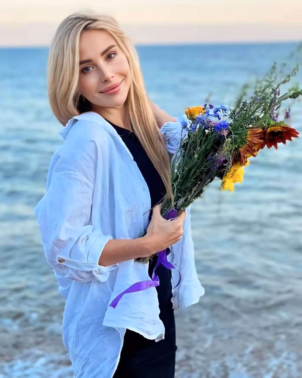 Olena 37 Odesa Ukraine Stunning girl looking for a man who is sincere