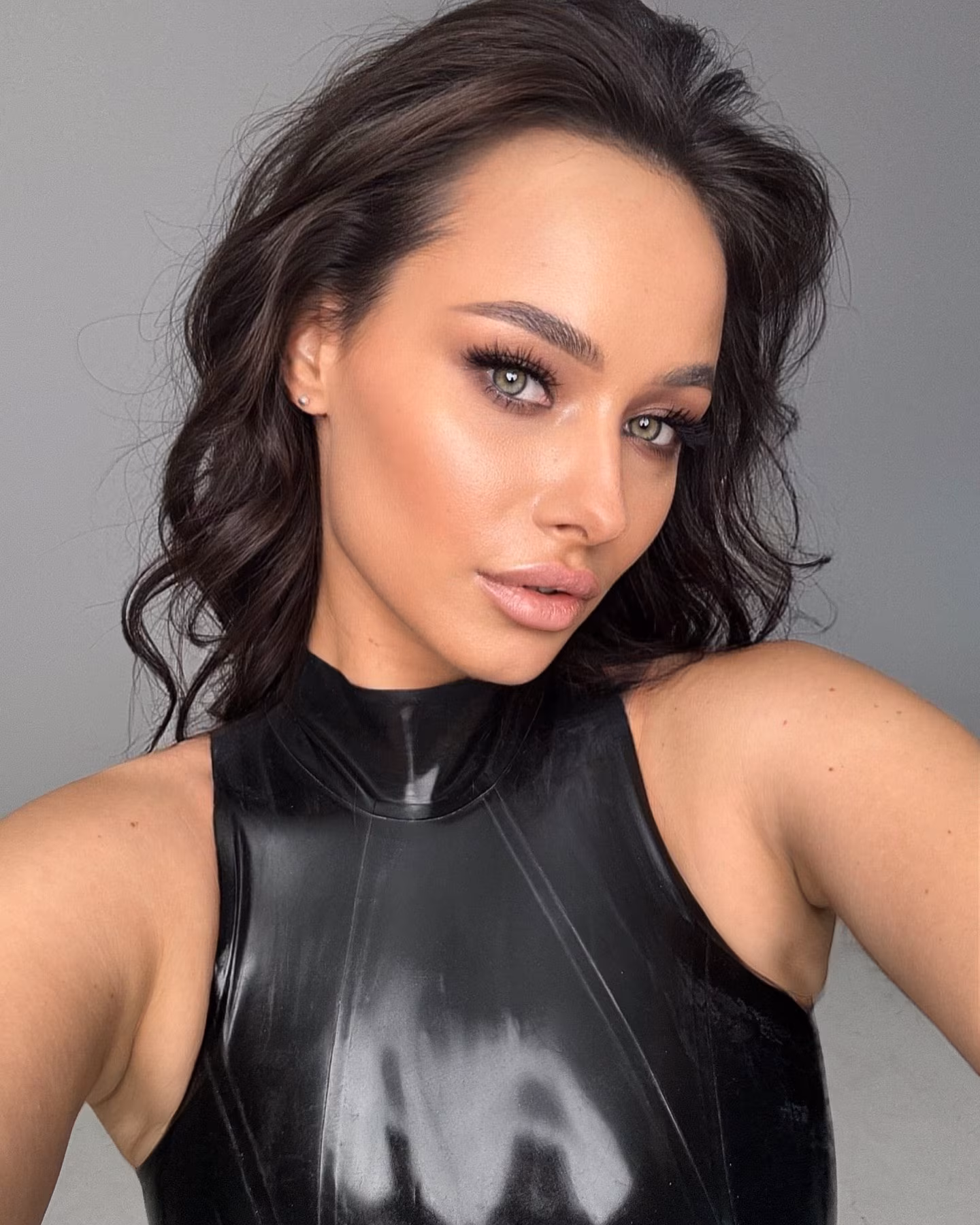 OLLI 30 Wieliczka Poland Stunning lady looking for a man who values her