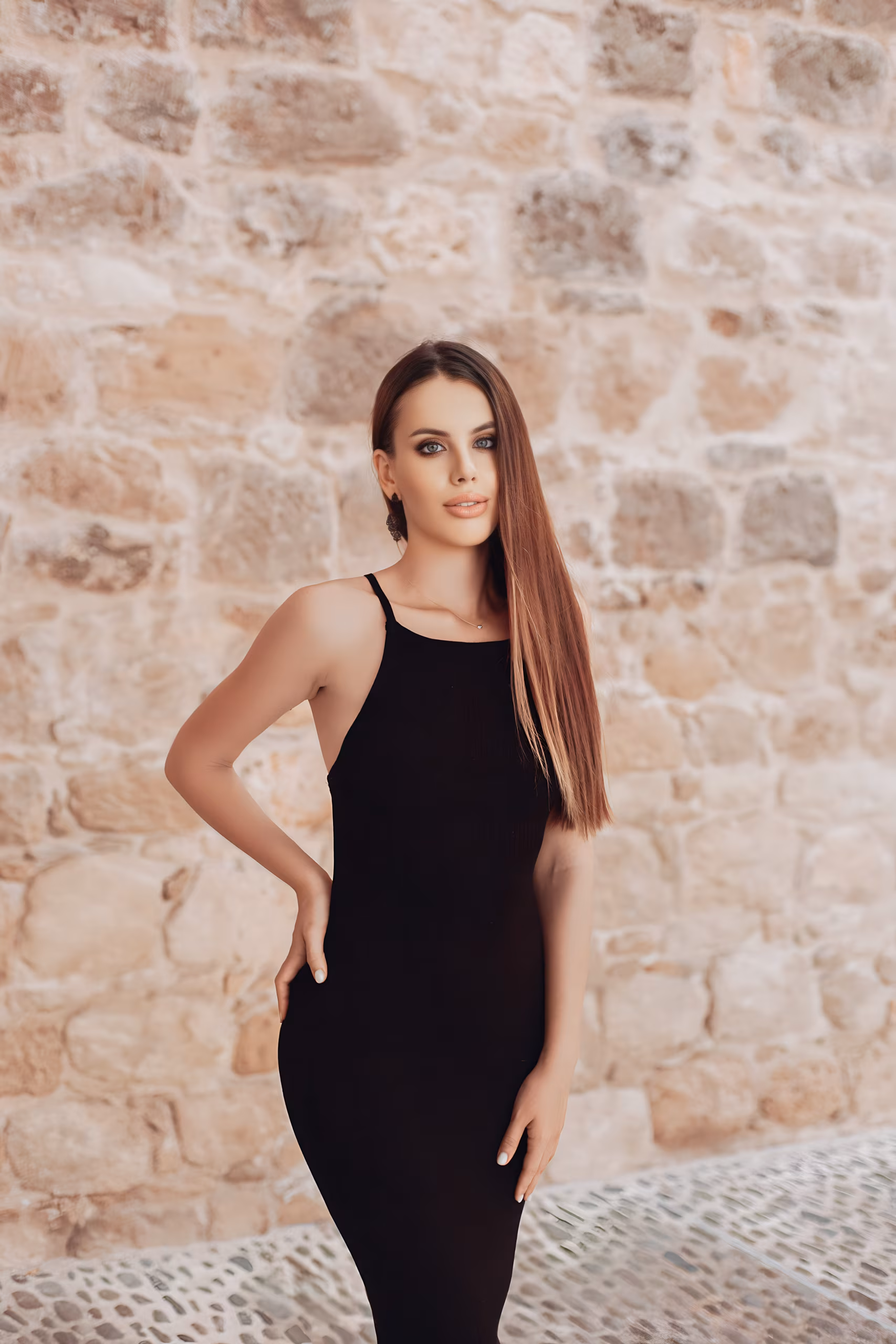 Lilia 30 Bucharest Romania Attractive woman seeking a man with strong values