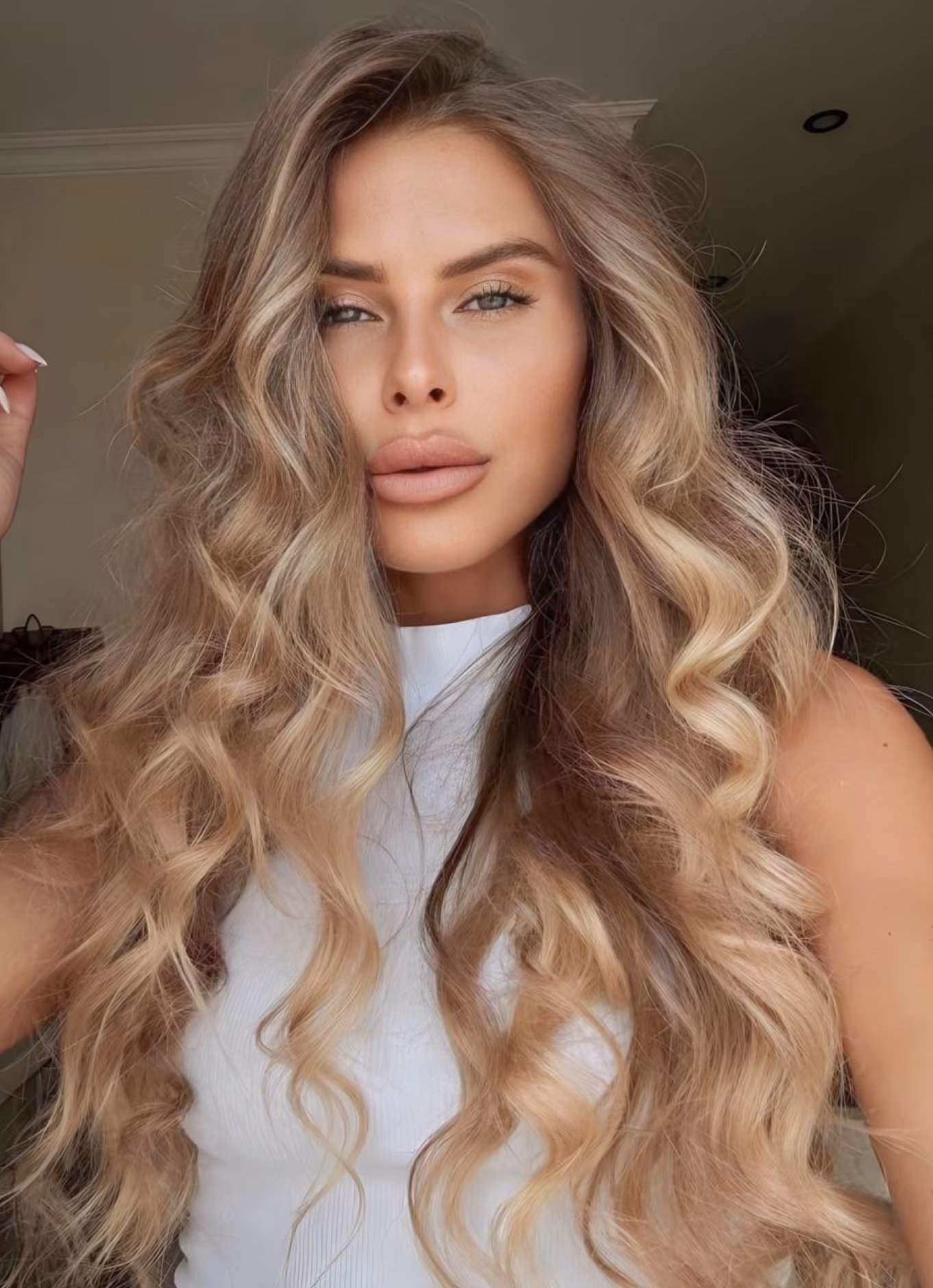 Anastasia 35 Kiev Ukraine Charming lady wanting to be someone's wife