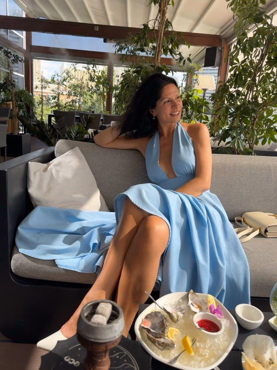 Yaroslava 43 Kyiv Ukraine Gorgeous woman seeking a man who is family oriented