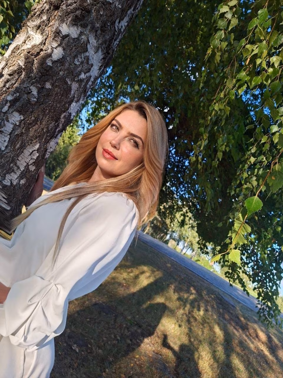 Oksana 44 Kiev Ukraine I am a beautiful lady dreaming of marriage