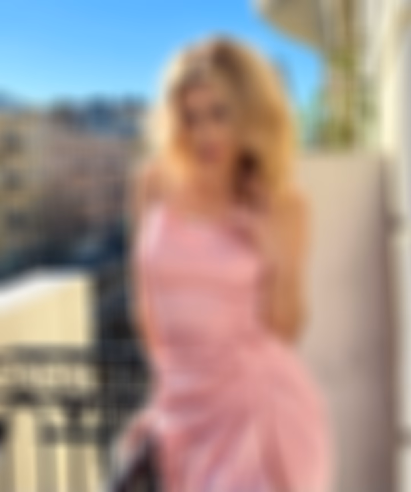 Olena 37 Kyiv Ukraine I am a charming girl seeking an honest relationship