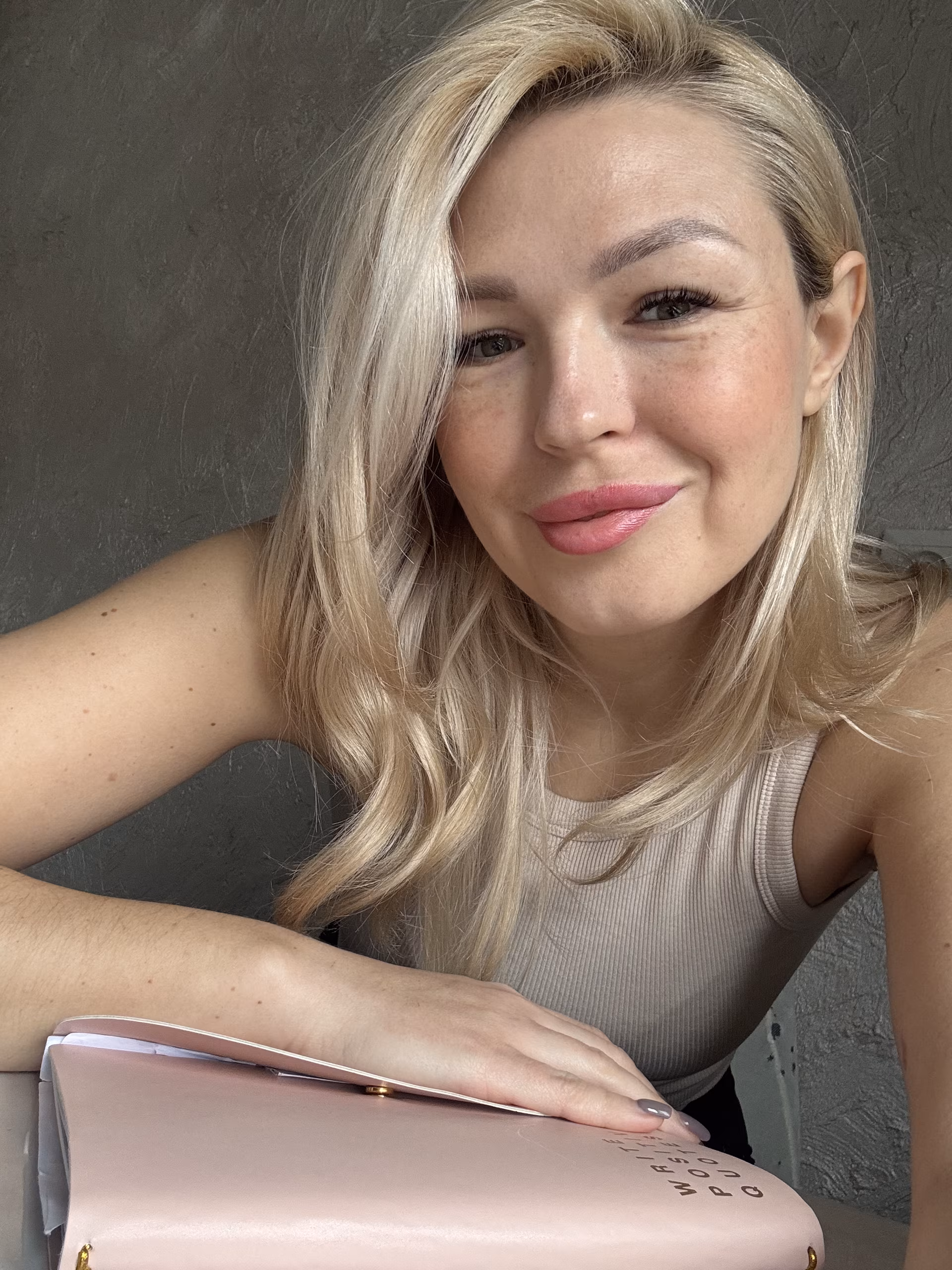Alena 39 Kryvyi Rig Ukraine I am a good-looking girl wanting to find true love
