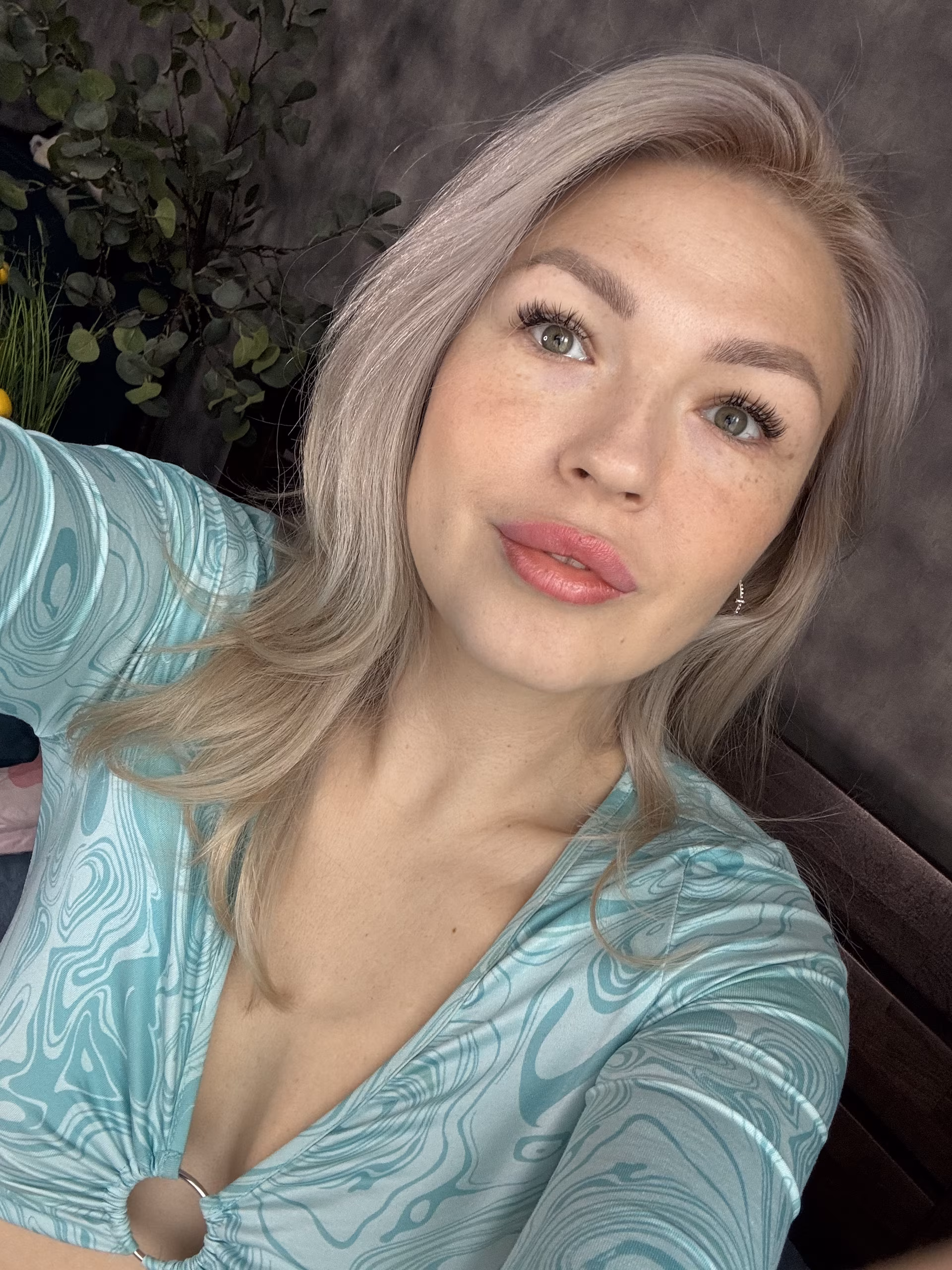 Alena 39 Kryvyi Rig Ukraine I am a good-looking girl wanting to find true love
