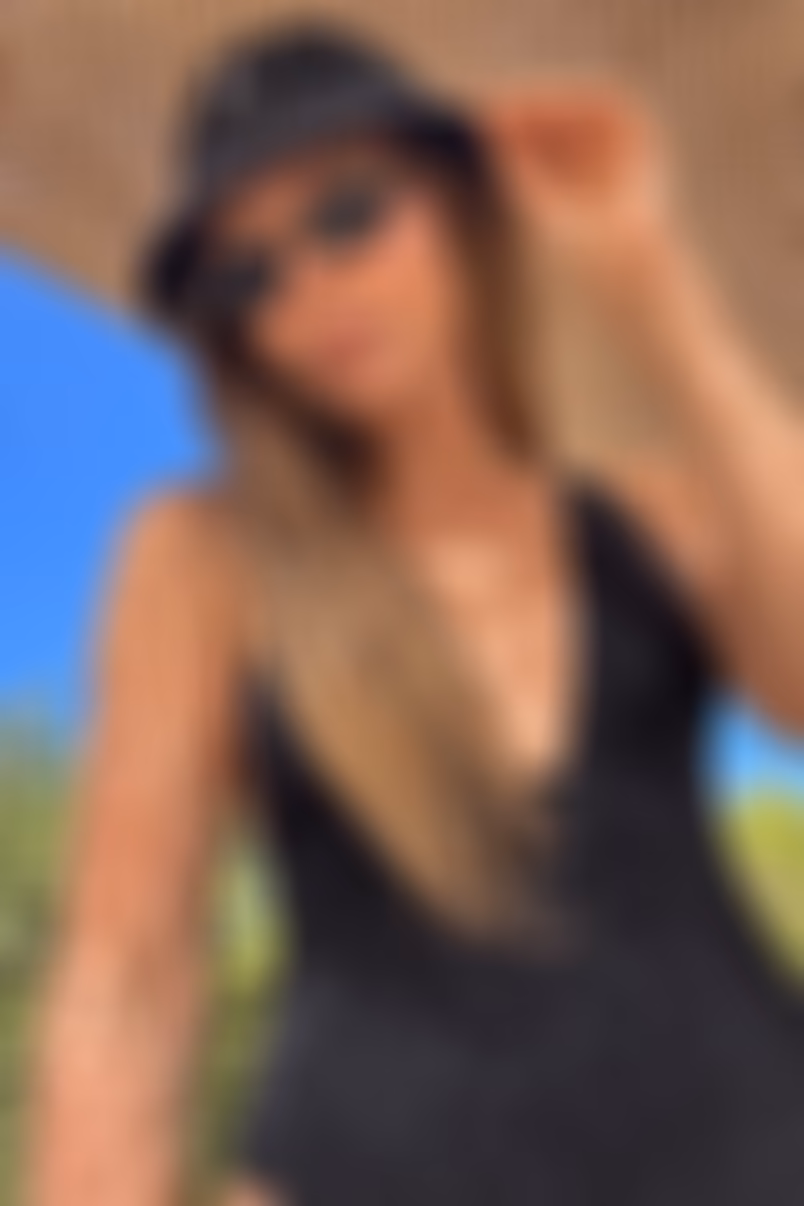 Ira 42 Kassel Germany I am an attractive lady seeking a partner