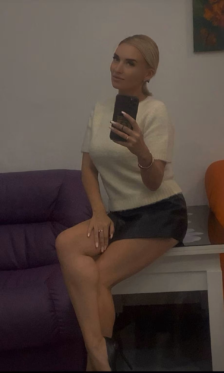 Kateryna 40 Kyiv Ukraine I am a nice-looking girl wanting to find my prince