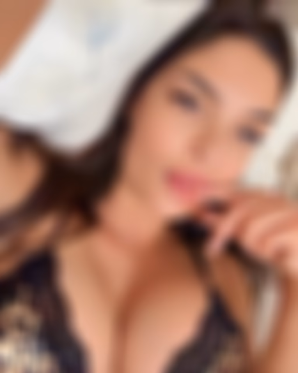 Tara 37 Bucharest Romania Lovely girl searching for a trustworthy man