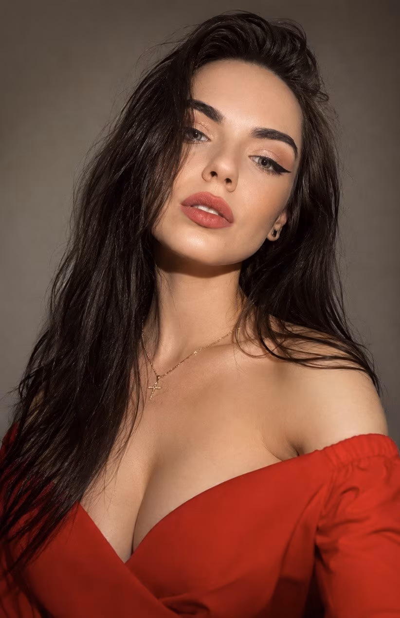 Natalia 25 Kiev Ukraine Lovely girl wanting to share her life with someone