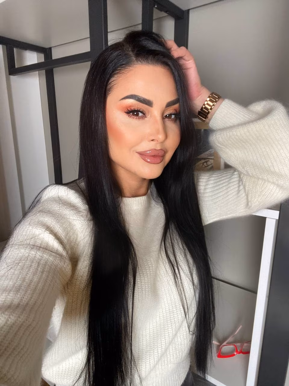 Julie 42 Kharkov Ukraine Nice-looking girl looking for true connection