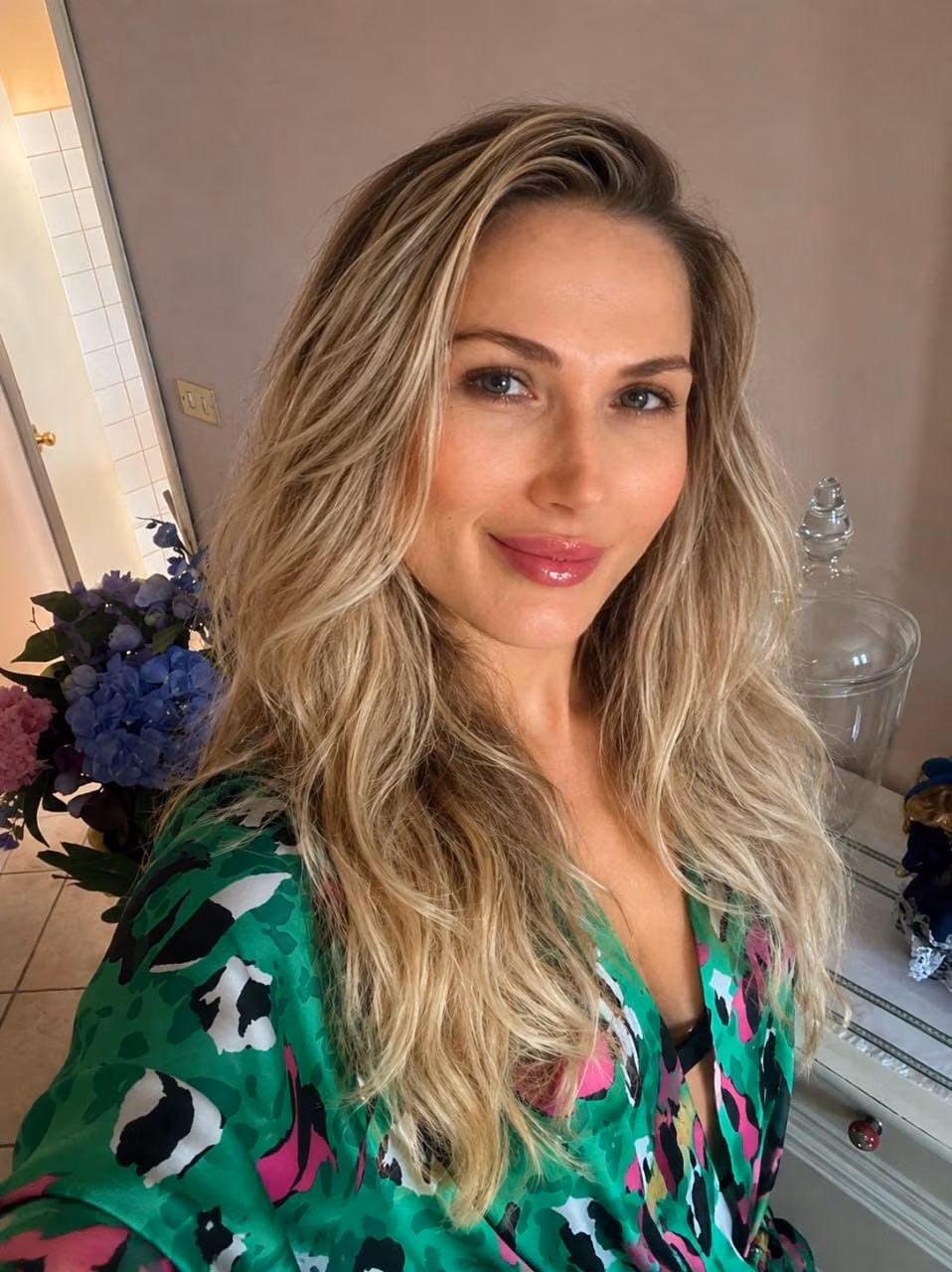 Tatiana 40 Miami USA Pretty girl searching for her one and only