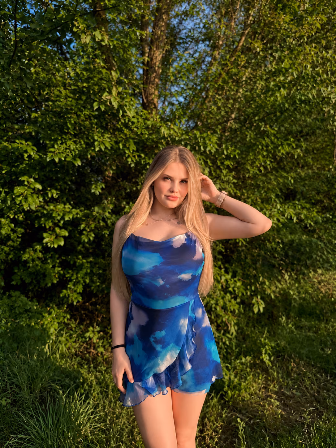 Anita 22 Okhtyrka Ukraine Pretty girl seeking a partner with good intentions