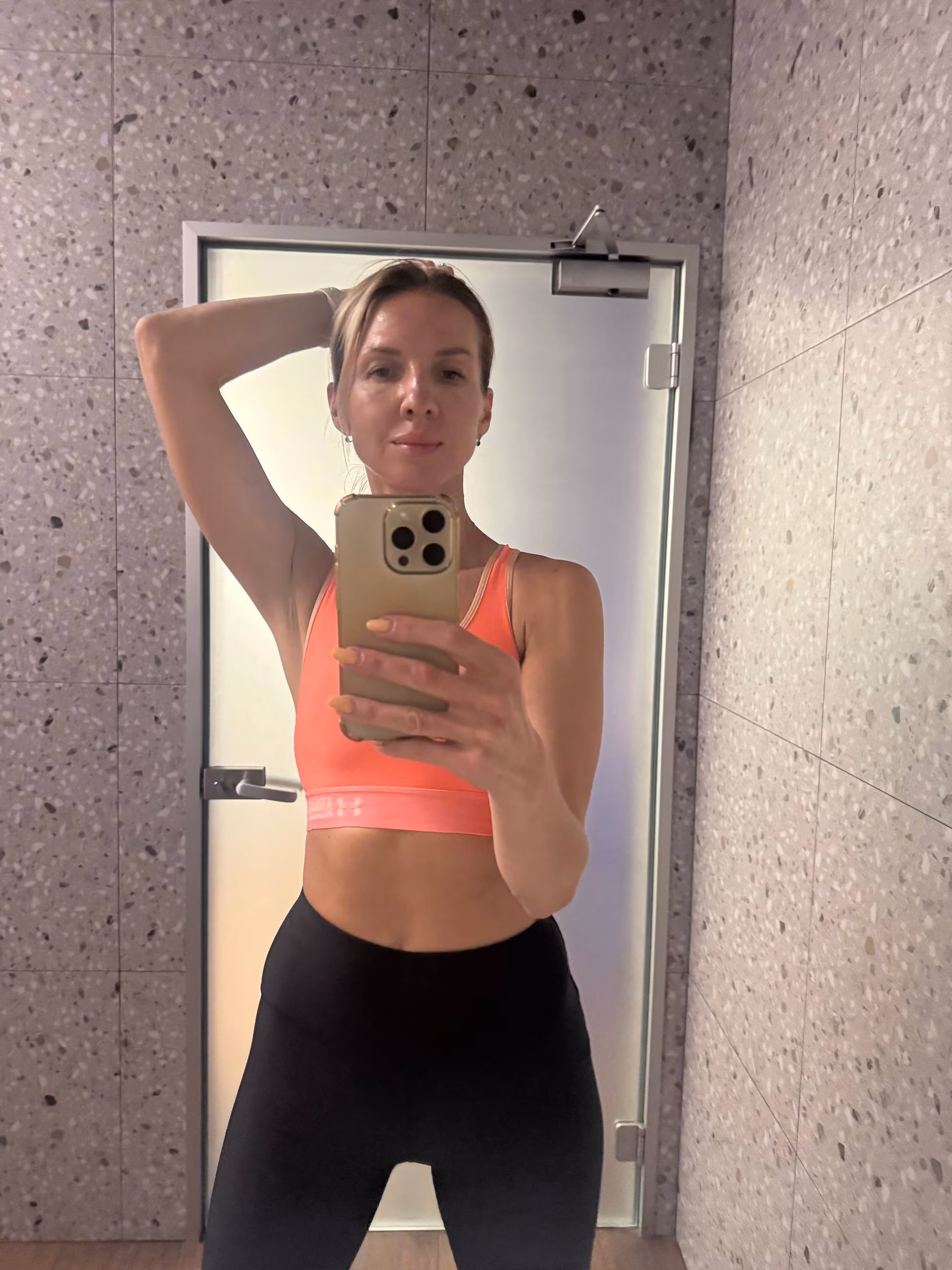 Tetiana 45 Kyiv Ukraine Pretty lady looking for a man who respects her