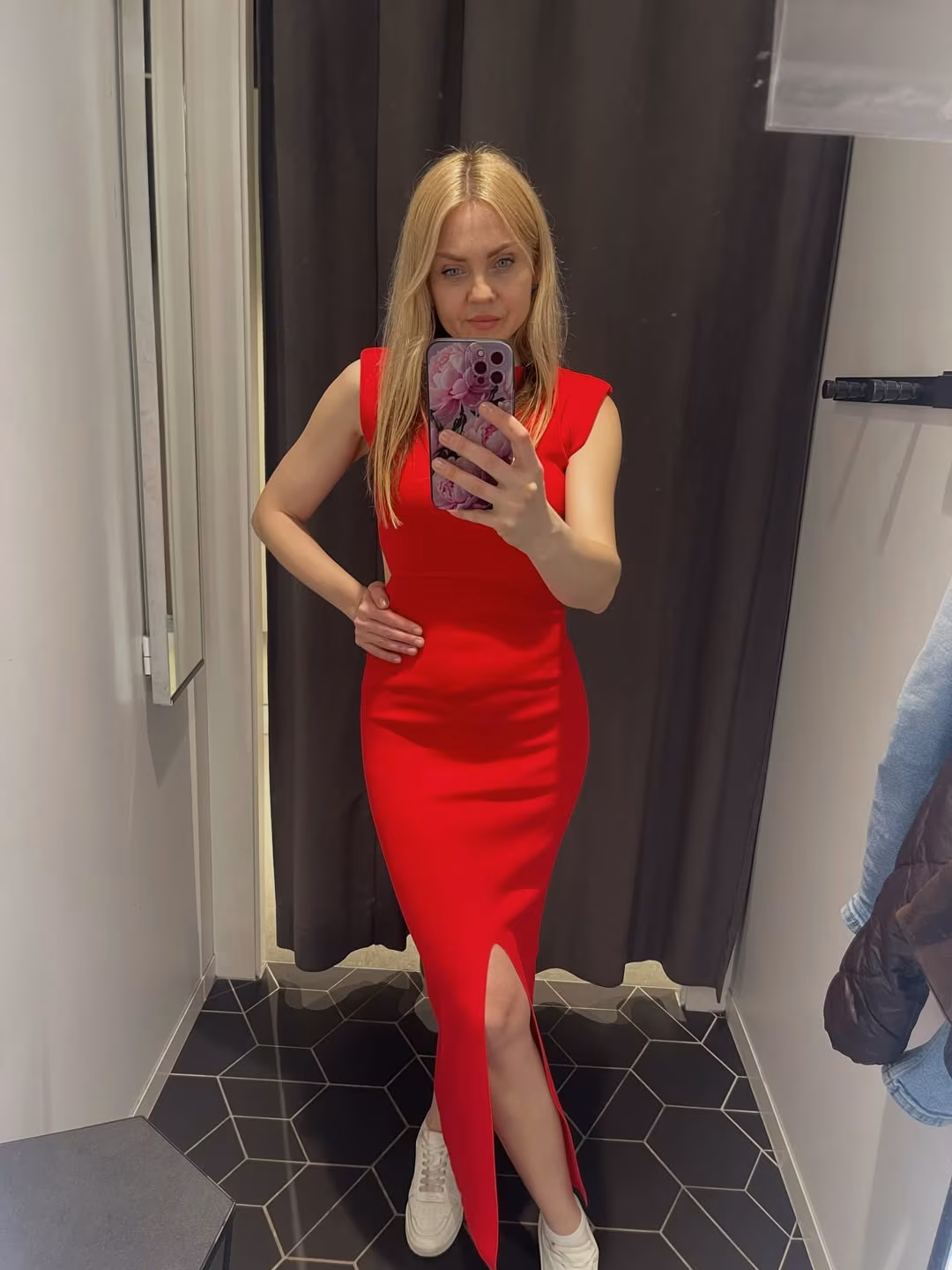 Oksana 42 Lodz(PL);Novovolynsk(UA) Poland Pretty lady ready to become someone's wife