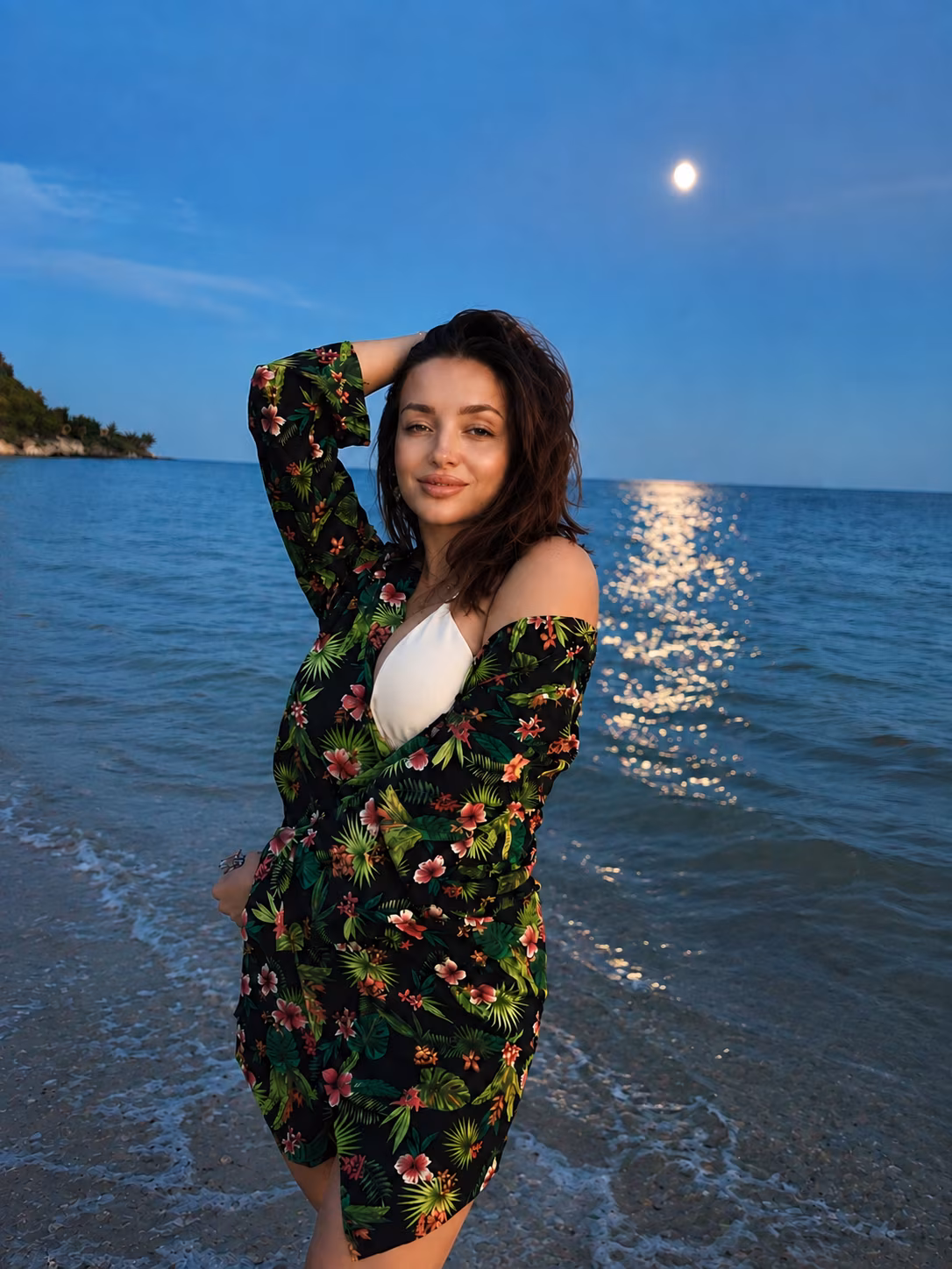 Anna 34 Kyiv  Ukraine Pretty woman wanting to build a family together