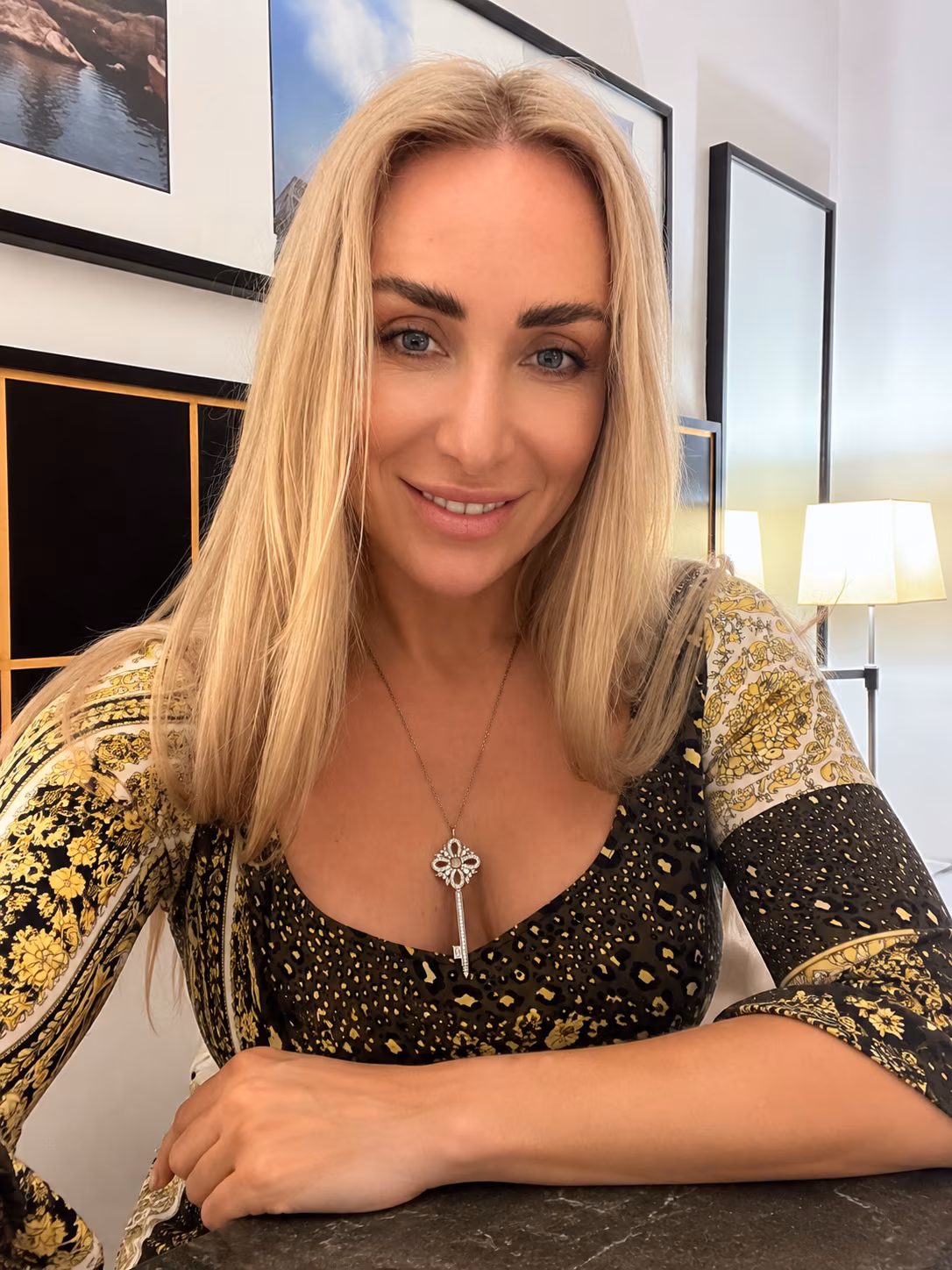 Natalia 47 Madrid Spain Stunning girl looking for a man who makes her smile