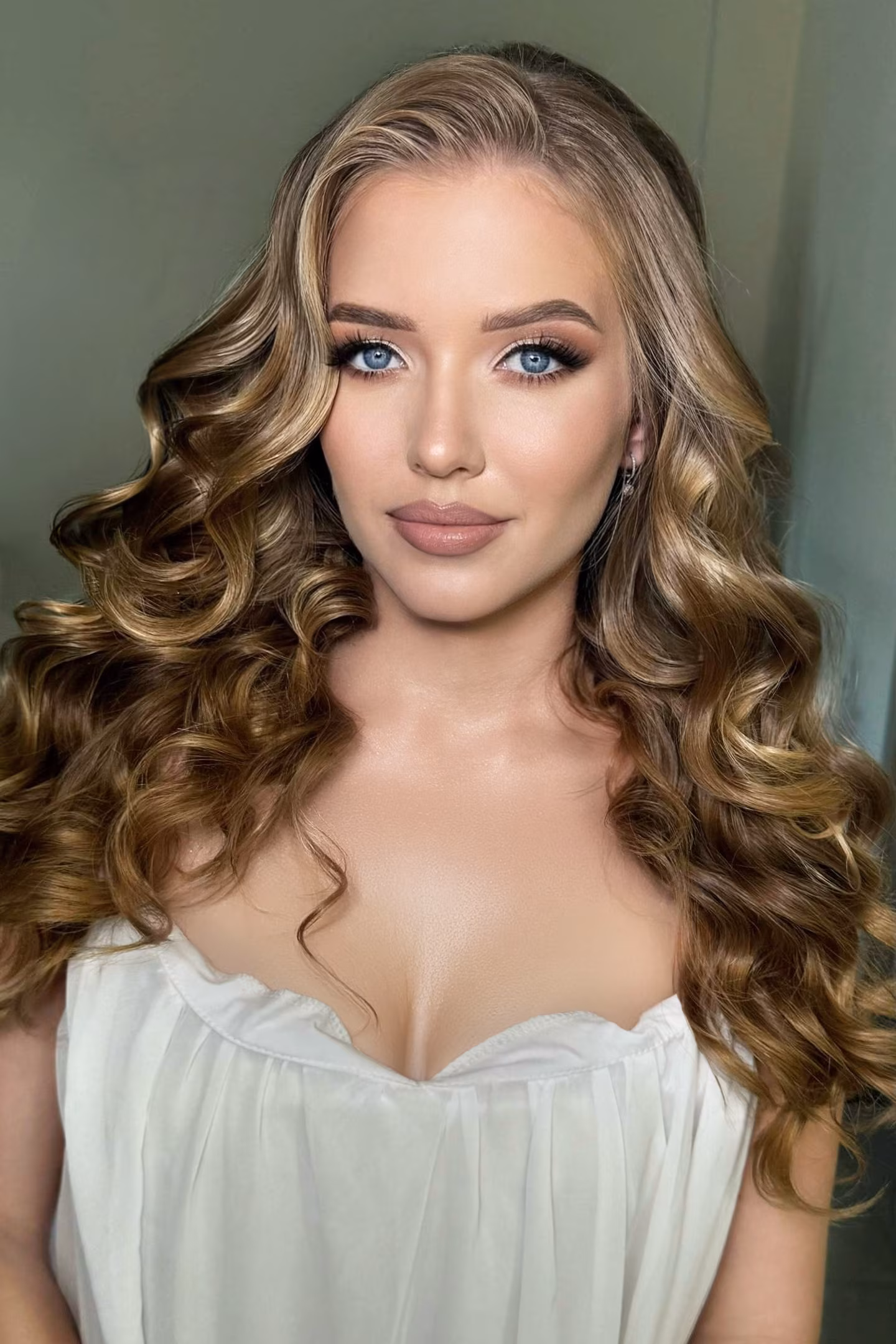 Vladislava 28 Krakow Poland Attractive lady looking for a respectful man