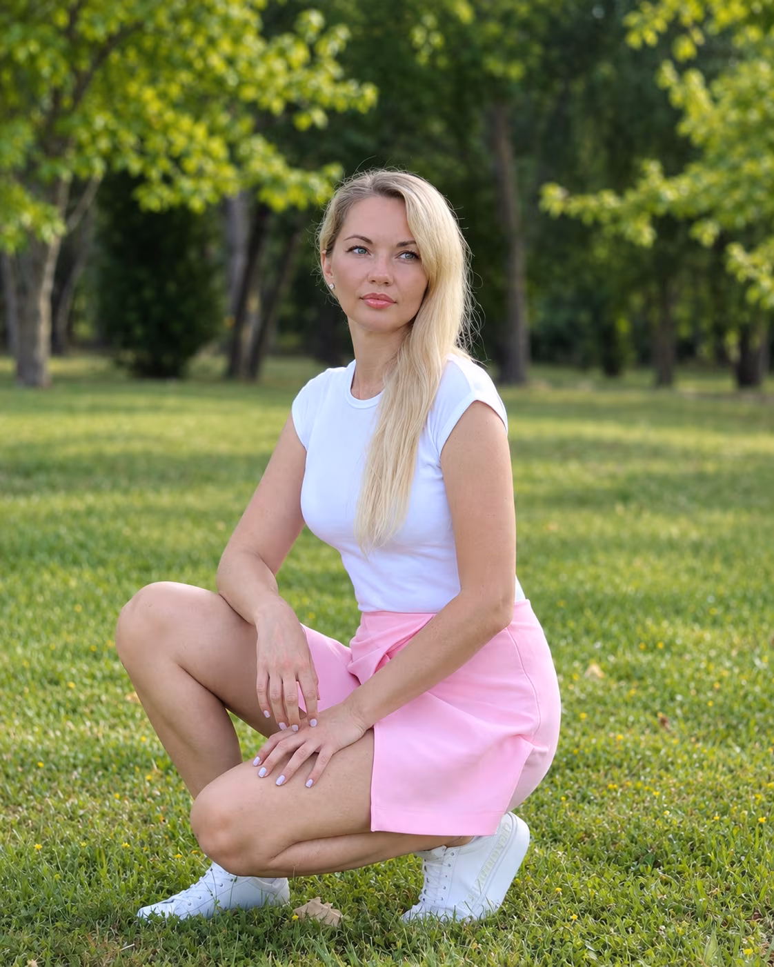 Olga 42 Bucharest Romania Attractive lady seeking a trustworthy partner