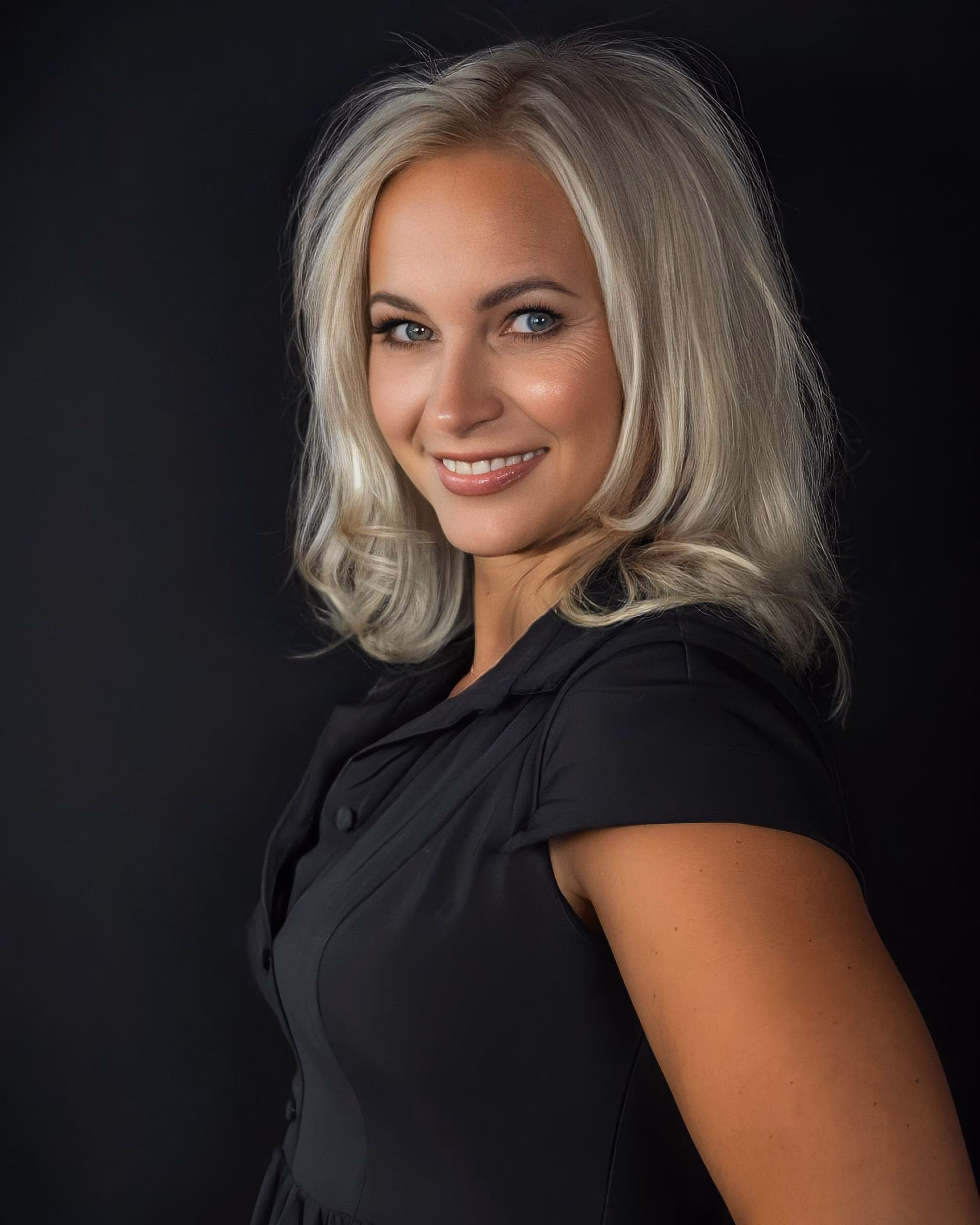 Sveta 49 Ukrainka Ukraine Attractive lady wanting to share her life journey