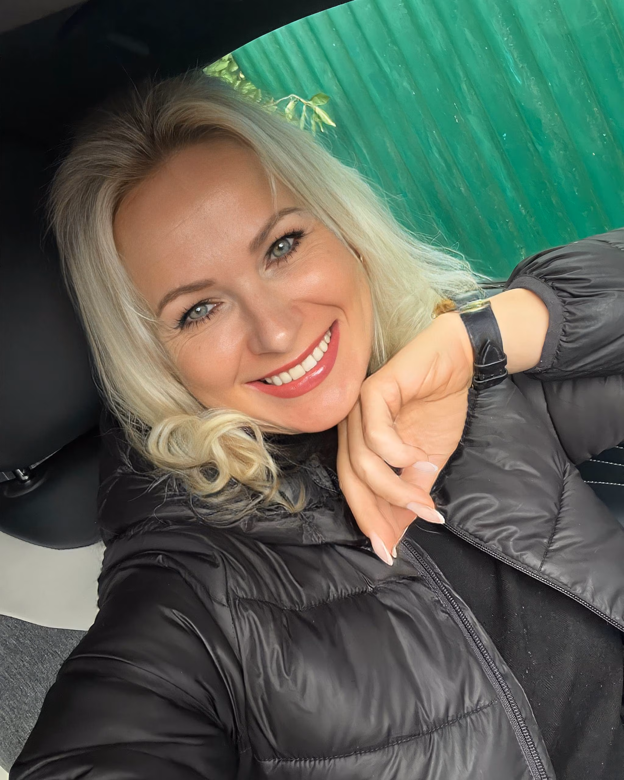 Sveta 49 Ukrainka Ukraine Attractive lady wanting to share her life journey