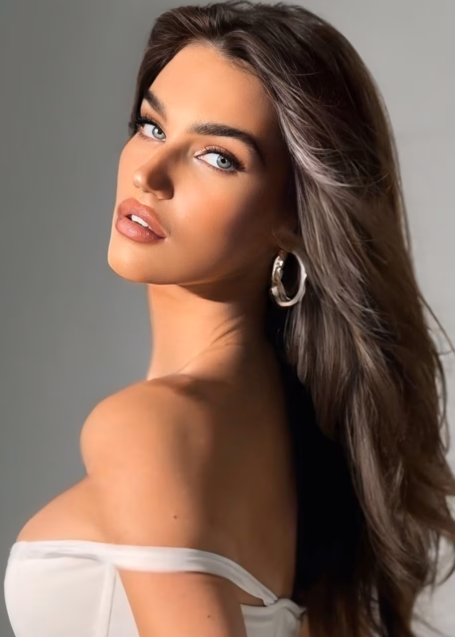 Diana 21 Kyiv, Paris Ukraine Attractive woman wanting to be someone s princess