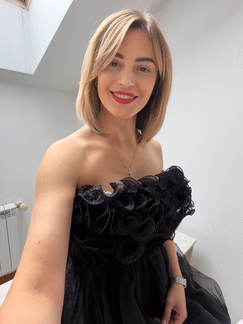 Olena 36 Kyiv   Ukraine Beautiful girl looking for a gentleman