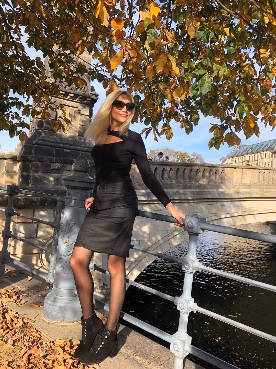 Yuliia 47 Berlin Germany Beautiful girl wanting to start a new chapter