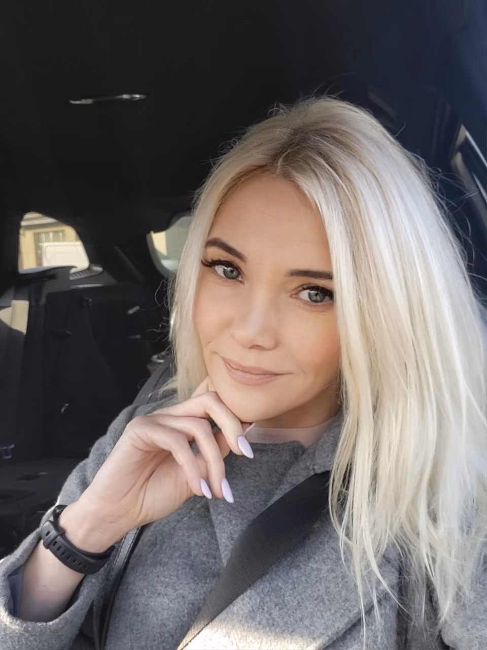 Yuliia 47 Berlin Germany Beautiful girl wanting to start a new chapter