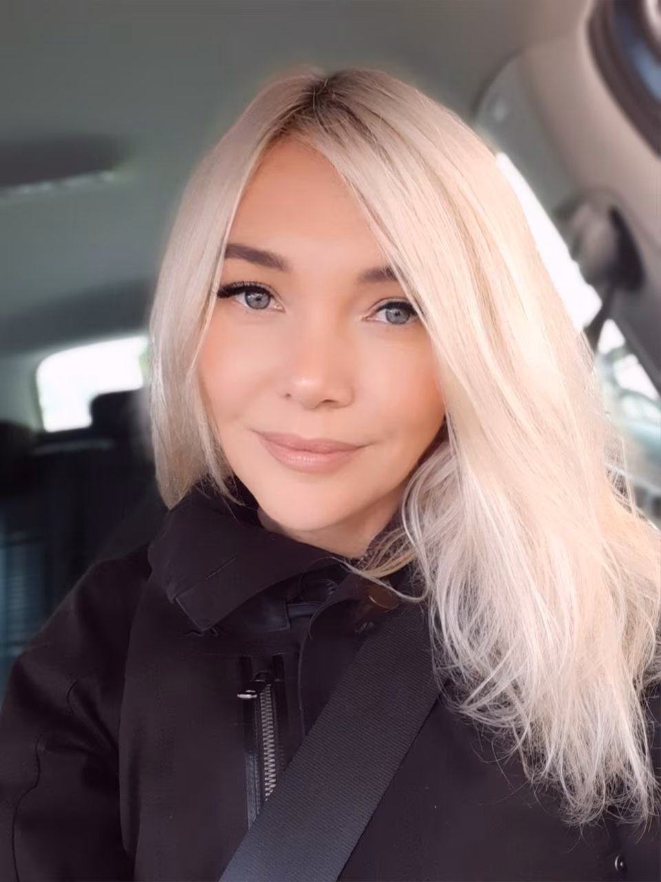 Yuliia 47 Berlin Germany Beautiful girl wanting to start a new chapter