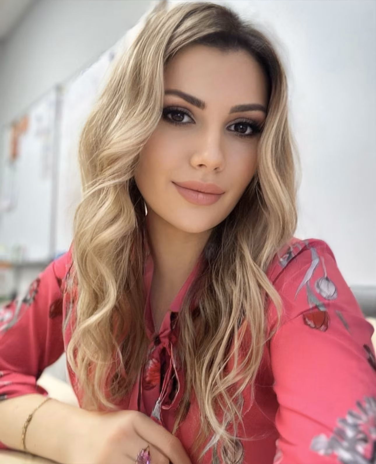 Maryna 36 Beijing/Kyiv China Beautiful woman wanting to meet her soulmate