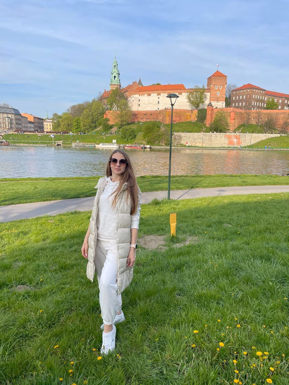 Tetiana 39 Nassau Germany Graceful woman ready to walk life s path together