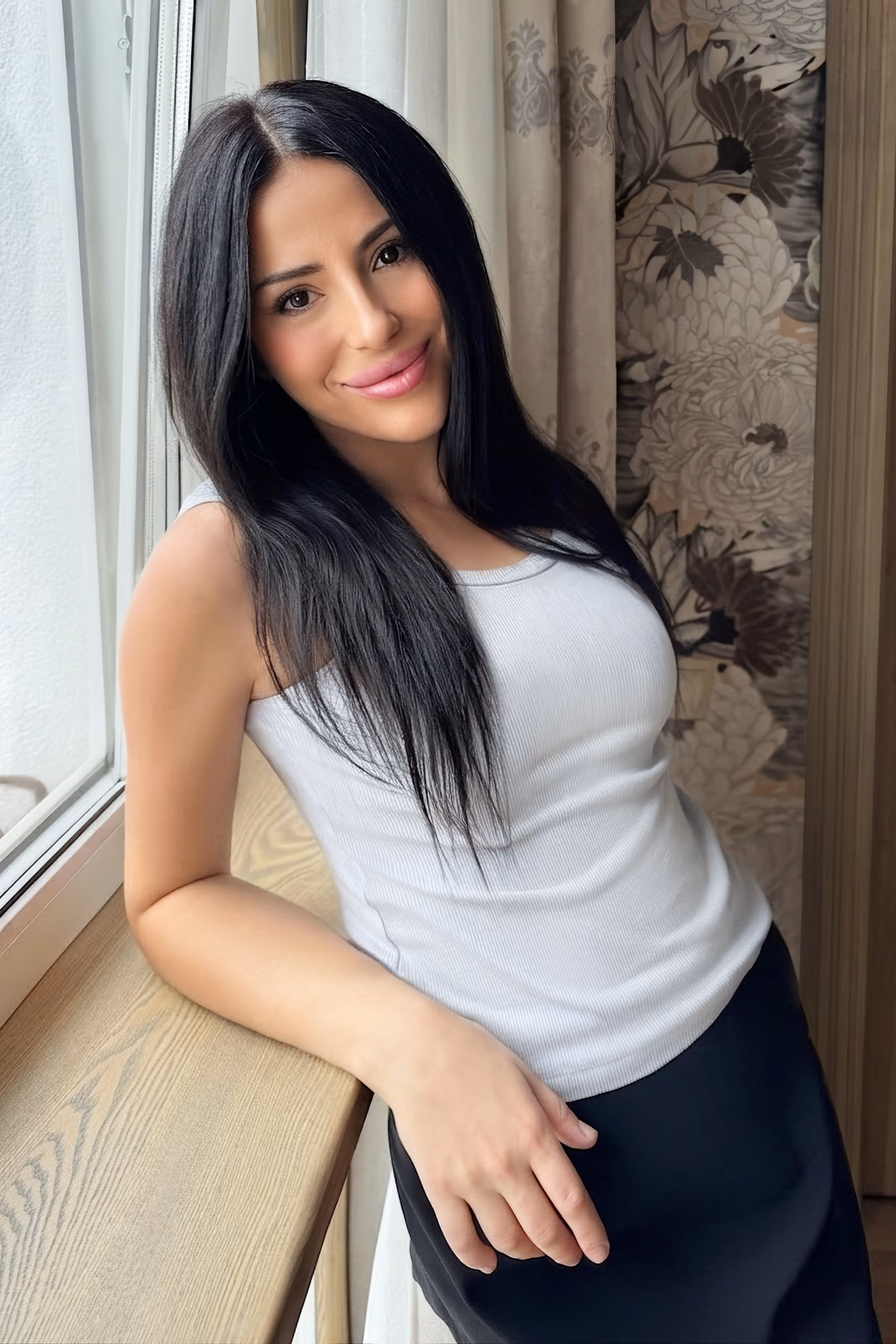 Polina 27 Kyiv  Ukraine I am a charming lady ready for commitment