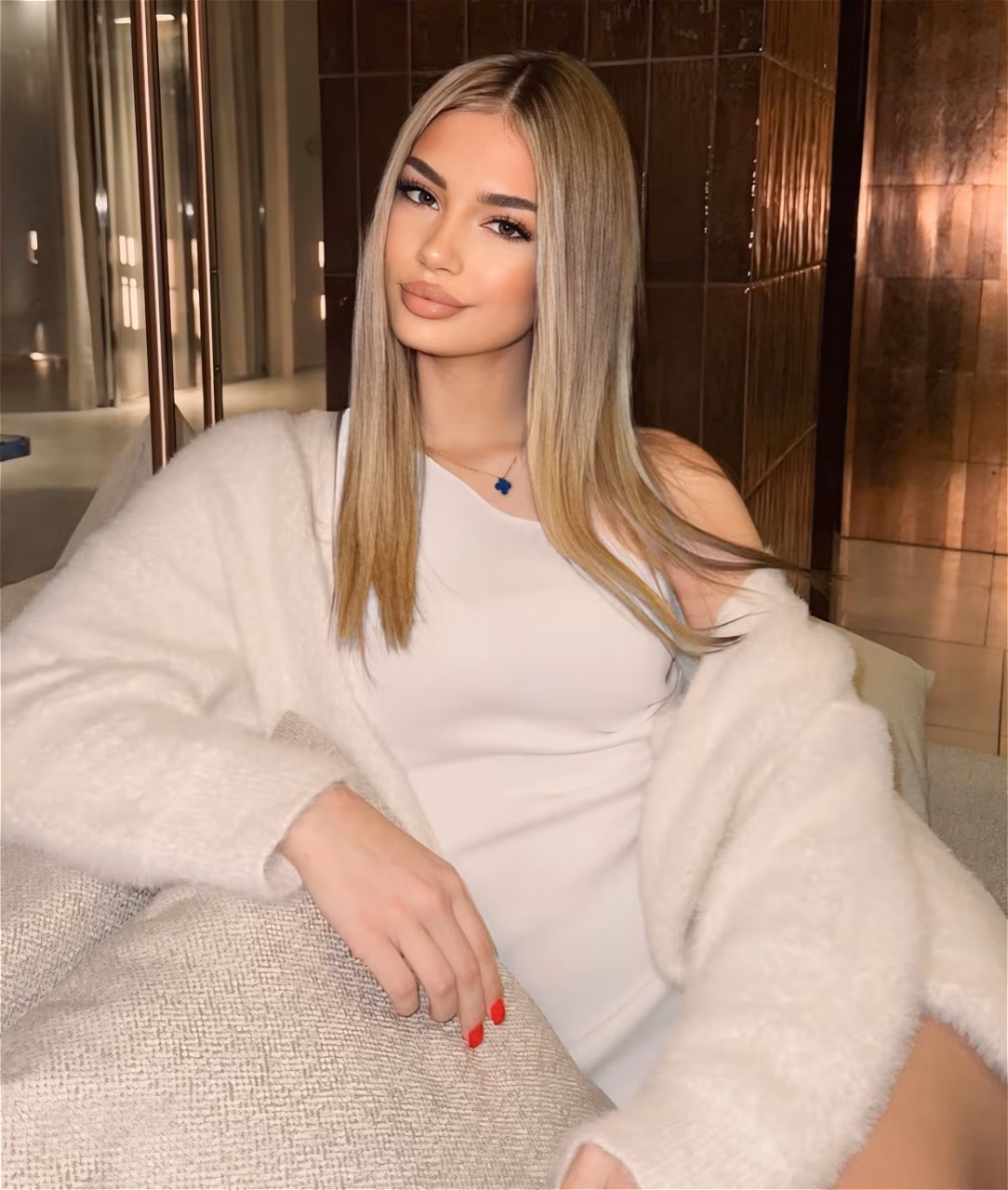 Valeria 18 Burgas Bulgaria I am a charming woman ready for marriage