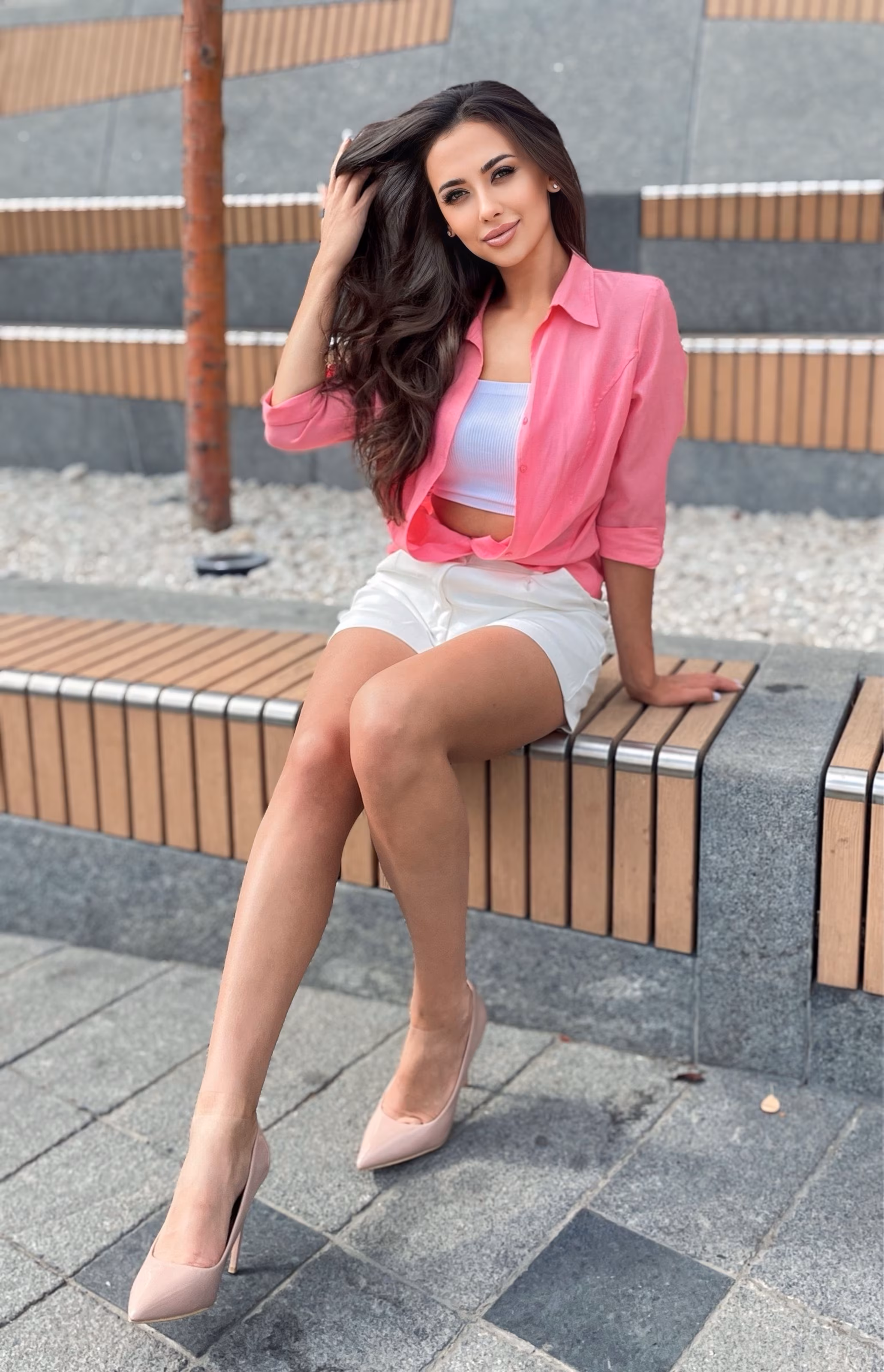 Yana 28 Wroclaw Poland I am a gorgeous woman wanting to settle down
