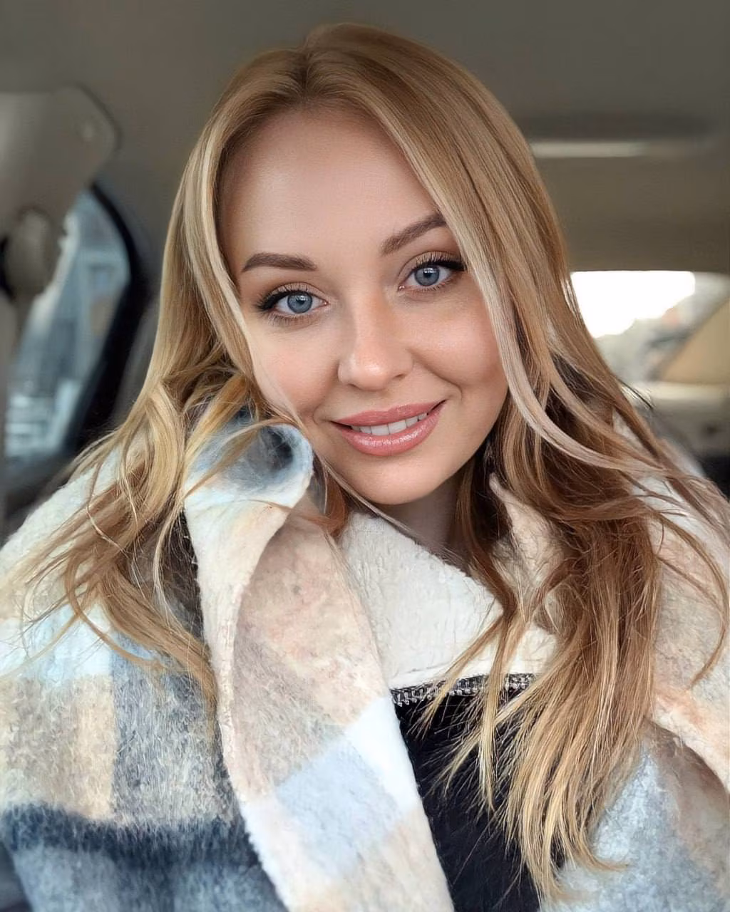 Inna 36 Lodz Poland I am a graceful lady wanting to be loved forever