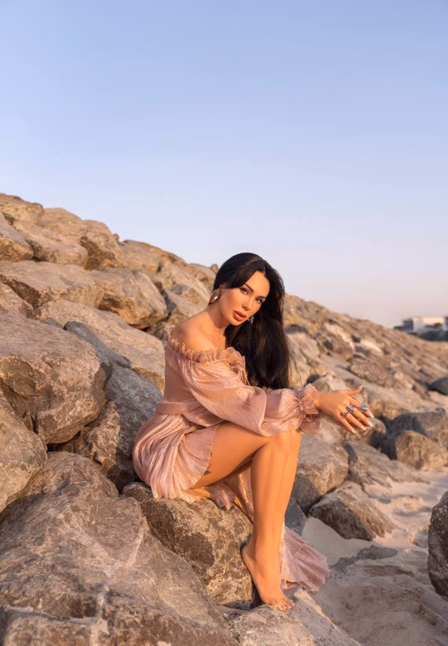 Maryna 41 Cherkasy, Dubai Ukraine I am a pretty lady wanting to be cherished