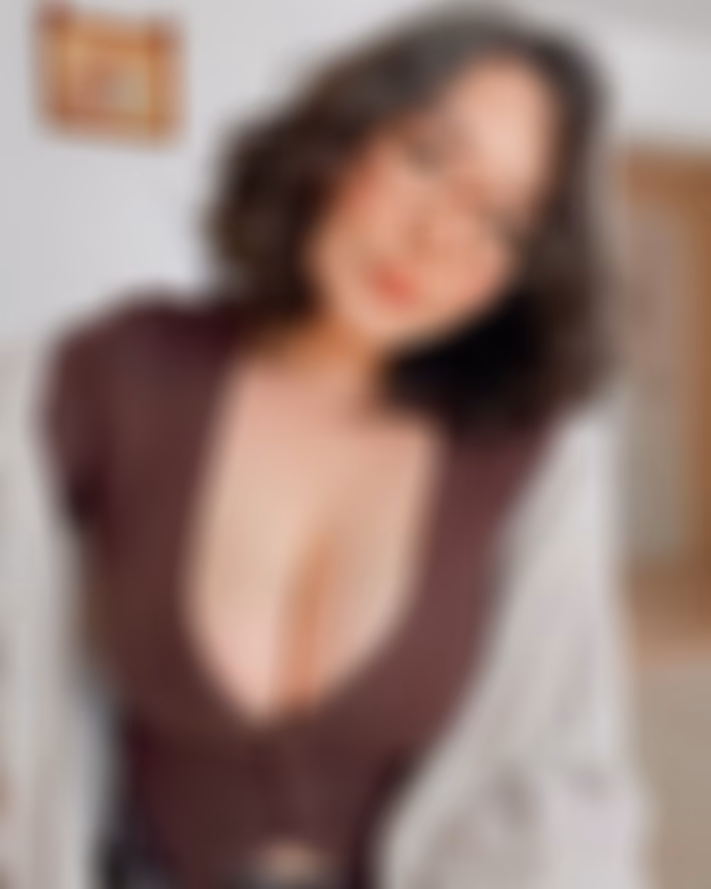 Amina 28 Almaty Kazakhstan Lovely girl seeking a man who is kind and gentle
