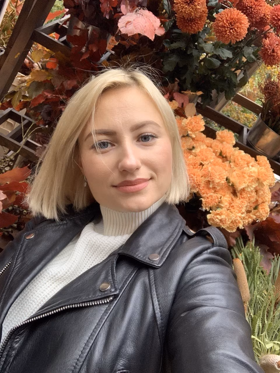 Lina 40 Kyiv   Ukraine Pretty girl ready to open her heart